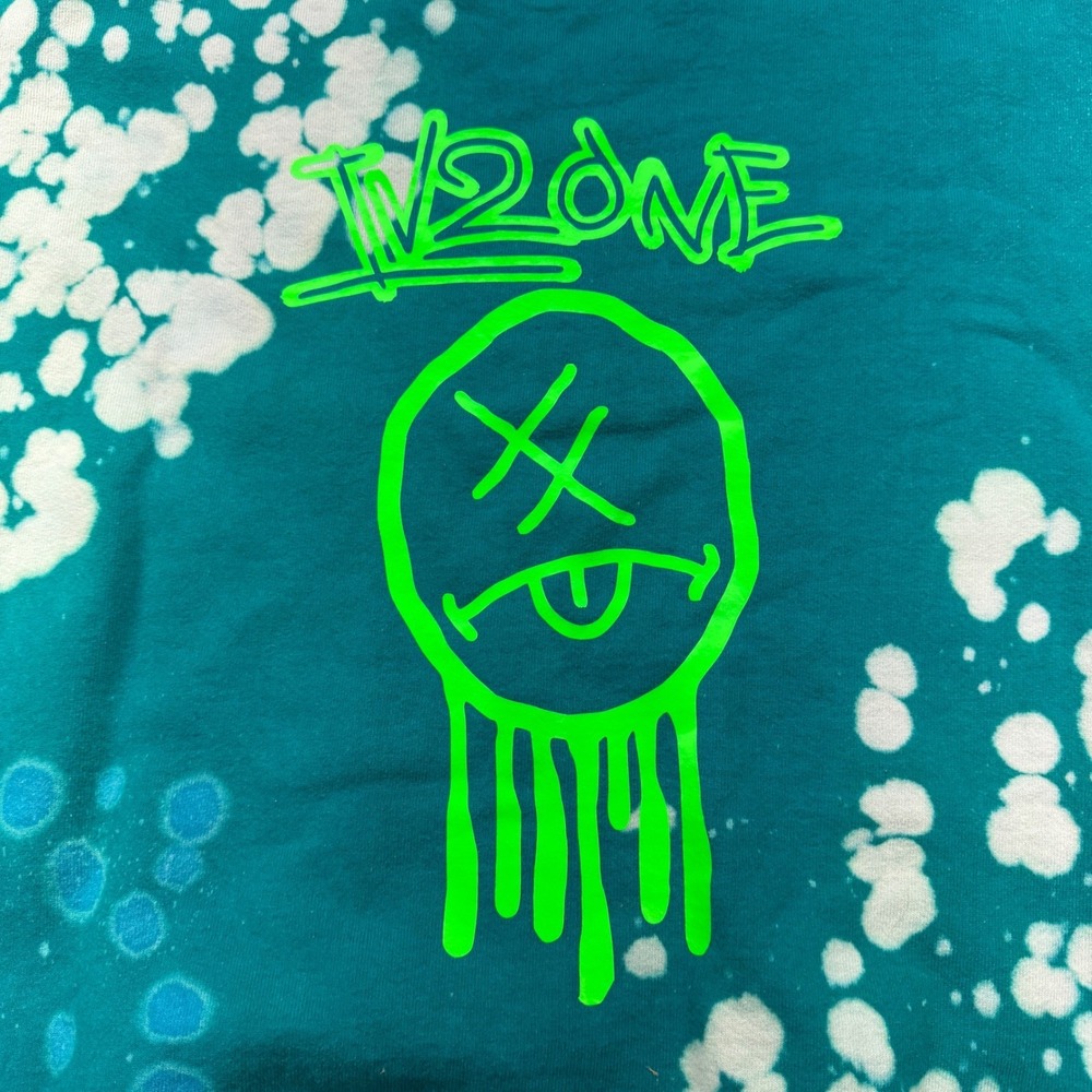 Vintage TV2One Bleach Splatter Art Sweatshirt XL Green‎ Pullover Grunge Graphic - Picture 2 of 8